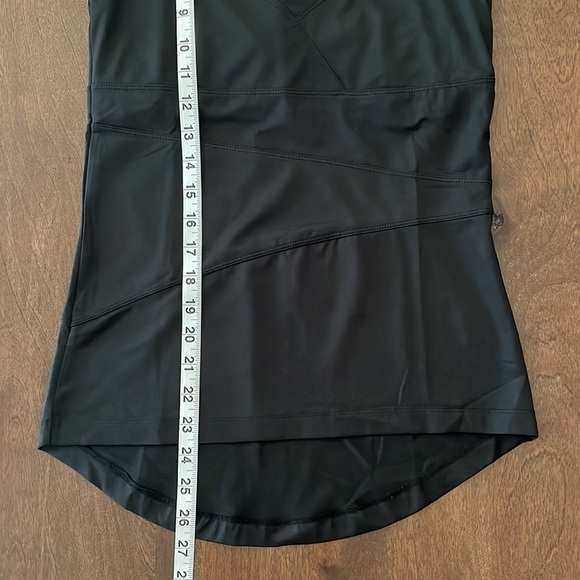 Tail Black Racerback Removable cups Top Sz. S - Picture 10 of 15